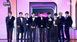 2023 마마 어워즈 제로베이스원, 베스트 뉴 아티스트 수상…제로즈, 사랑한다