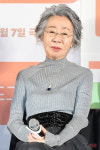 도그데이즈 윤여정 김덕민 감독과 전우애…입봉작 함께하고 싶었다