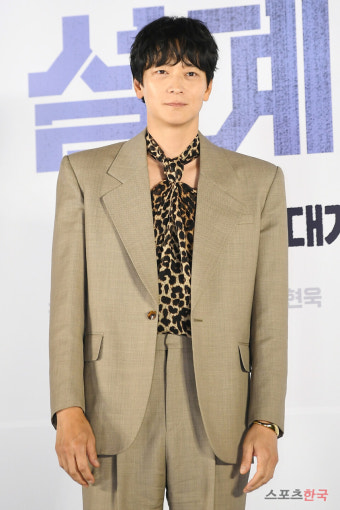 '설계자' 강동원 