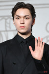 세븐틴 버논 왕자님 비주얼