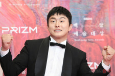 기안84, 눈 부릅 뜨고 파이팅