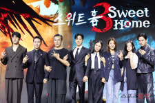 스위트홈3 주역들, 화기애애한 포토타임