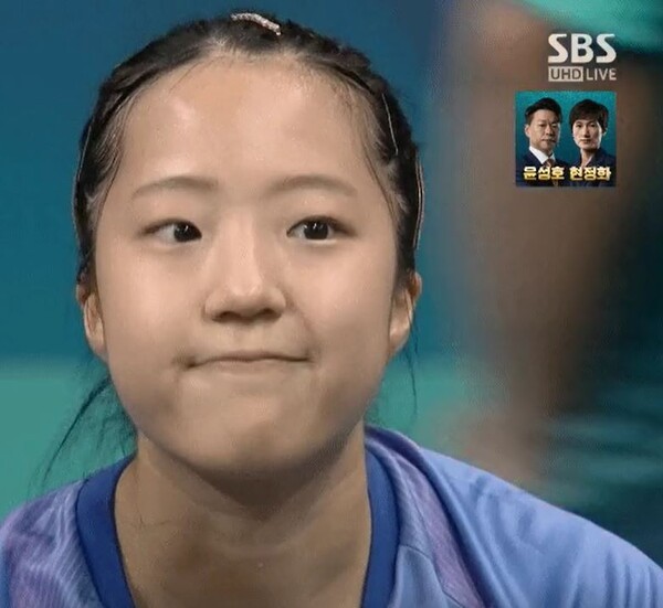 신유빈, WTT 대회에서 겪은 좌절 후 혼합복식에서 동메달 획득