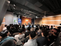 [조성진의 기타신공] 존 스코필드 "좋은 즉흥연주, 릭 많이 연습해야"