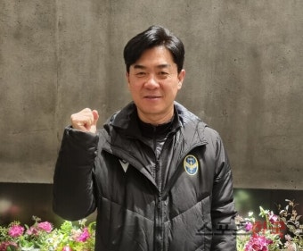 '감독상' 받아도 방심없는 윤정환의 인천일기... 