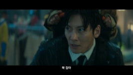 칸 초청받은 '군체', 드디어 나온다…5월 21일 개봉 확정