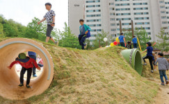 놀이기구 없어도… 자연에서 마음껏 뛰놀자!