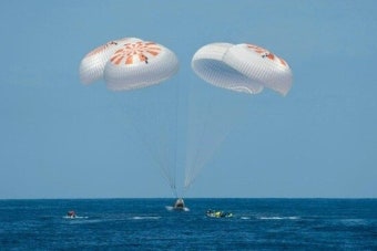 700억 원짜리 ISS 여행한 민간인 4명 지구 귀환