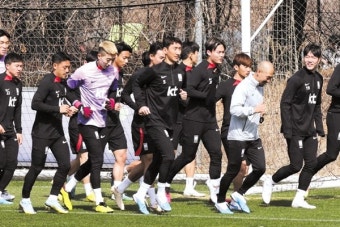훈련하는 축구 대표팀··· 