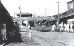 「움직이는 역사 박물관」돈의문터