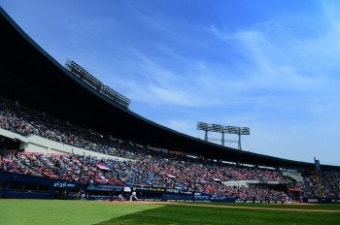 두산 6년 연속 홈관중 100만 돌파 성공