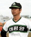 [카메라톡스]야인에서 야신으로 돌아온 김성근,  사진으로  따라잡은 기나긴 여정