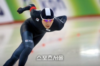 [SS포토] 빙속 월드컵 이승훈, 이 악물고 뛰었는데...