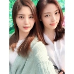 EXID 정화, 파이브돌스 혜원과 전주 여행 햇살보다 눈부신 미모