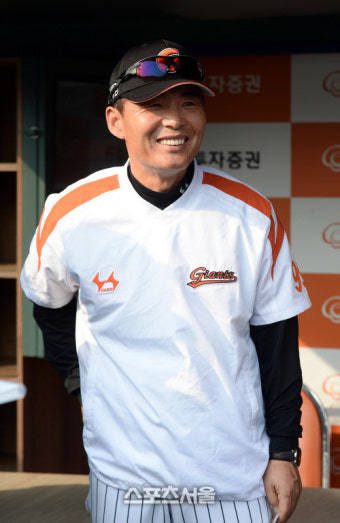 [SS포토]롯데 이종운 감독, '김성근 감독님 뵙고...'
