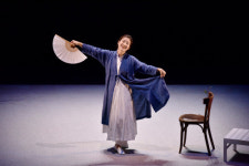 소리꾼 이자람, 판소리와 연극을 결합한 이방인의 노래