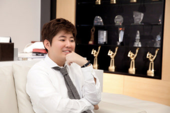 [엔터기업열전]FNC 한성호대표, 주식부자 전 이미 저작권 알짜부자