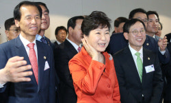 네이버 강원창조경제센터 빅데이터 요람으로 만든다!