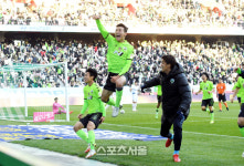 [포토]전북 한교원, 우승 가자!