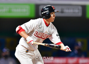 SSG 연봉 계약 완료, 박성한·김택형 투타 최고 인상률 기록