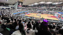 [포토] 올스타전 열리는 대구체육관 가득 메운 팬들