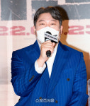 영화 뜨거운 피 제작보고회 질문에 답하는 최무성[포토]