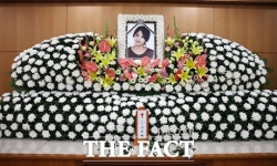 레이디스코드 은비 사망, 권리세 수술 중단 후 중환자실…병원 측 묵묵부답