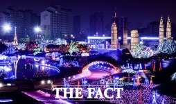 [TF포토] 아인스월드, 세계 유산의 야경 만나요
