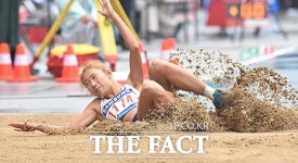 [TF포토] 정연진, 모래를 가르며