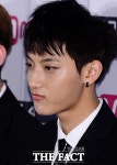 엑소 타오, 의문의 여인과 키스 주변에는 누가 있었나?