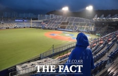 [준PO 2차전] LG-NC, 비로 역대 2번째 이틀 연속 연기