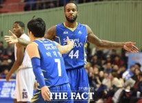 [TF포토] 라이온스 최고야