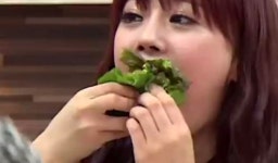 쌈 싸먹는 김치찌개, 이건 꼭 먹어야 돼