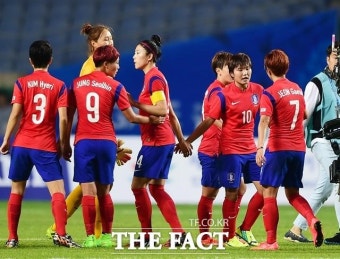 [한국 스페인] '역전승'이라 더 짜릿했던 '태극낭자 16강행'