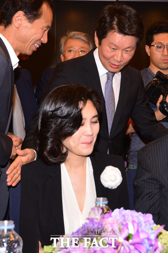 [TF포토] 정몽규 회장, '이부진 사장 같이 가시죠'
