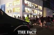 [TF현장] 귀찮아서…무단횡단, 그 아찔한 유혹