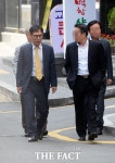 [단독] 음란행위 김수창 전 지검장, 서초동 젠틀맨 변신 포착(종합)
