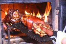 부산화덕족발, 직화 특유의 향과 맛이 일품