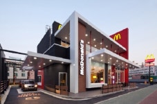 소비자원, 맥도날드·스타벅스 드라이브스루 위험 경고