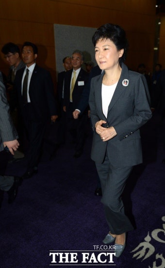 박근혜 대통령, 서문시장 방문…'정치 고향' 대구는 챙긴다?