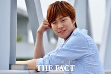  공명, 송지효의 뷰티뷰 첫 MC 데뷔 팔색조 활약