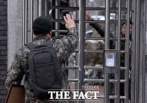 [TF포토] 전역한 슈주 신동, 늠름한 진짜 남자