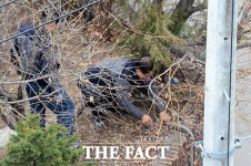 [TF포토] '이제 곧 복귀?'…이틀째 준비 한창인 삼성동 사저