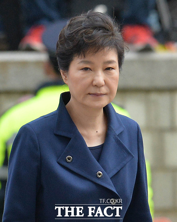 윤 대통령 구속 연장 신청에 대항하며 검찰과 대립 가열화!