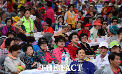 [TF포토] 용산구,  어르신의 날 행사 개최