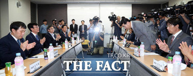  프랜차이즈 혁신위 출범 “오너리스크 피해 보상 법제화 노력할 것”