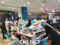  [TF초점] 너도나도 수호랑·반다비 앓이…평창 굿즈 열풍 이어간다