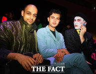 [TF포토] 밀라노 뺨치는 개성 스트리트패션  in 서울패션위크