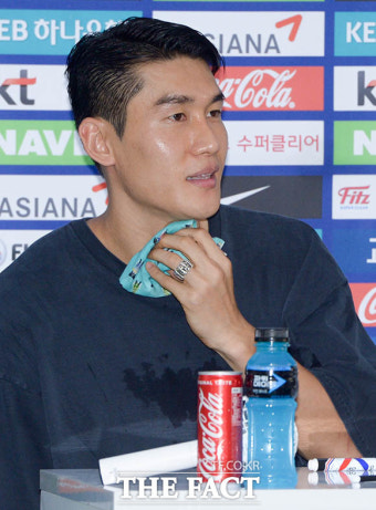 [TF포토] 이용, '국가대표 수비수도 막지 못한 폭염'