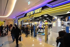  신세계 정용진 부회장의 야심작 전문점으로 유통 트렌드 선도